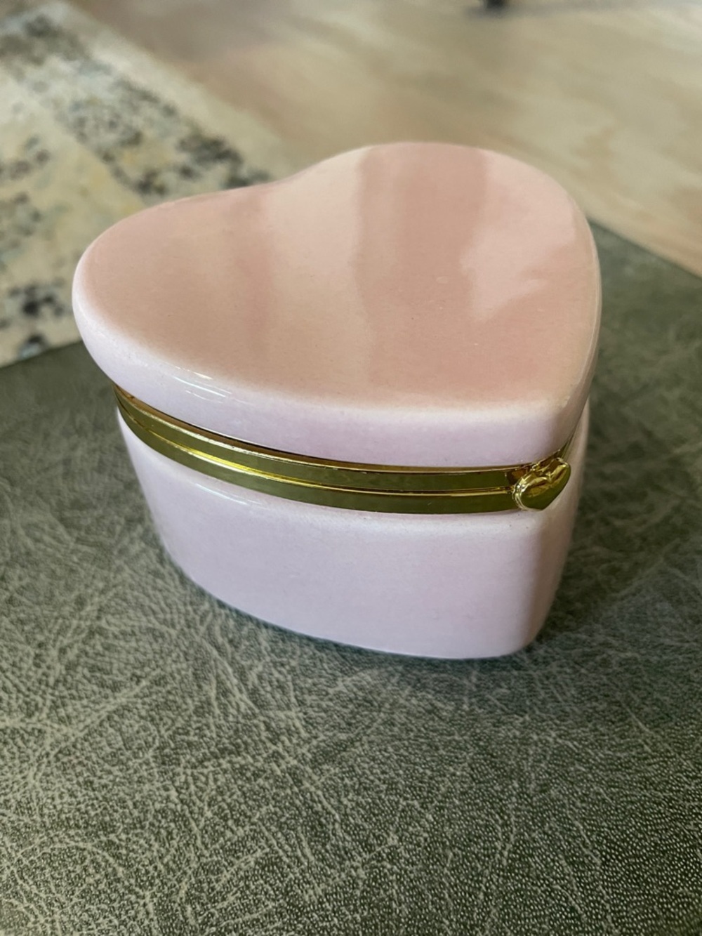 Pink Heart Ceramic Trinket Box with Gold Trim like new